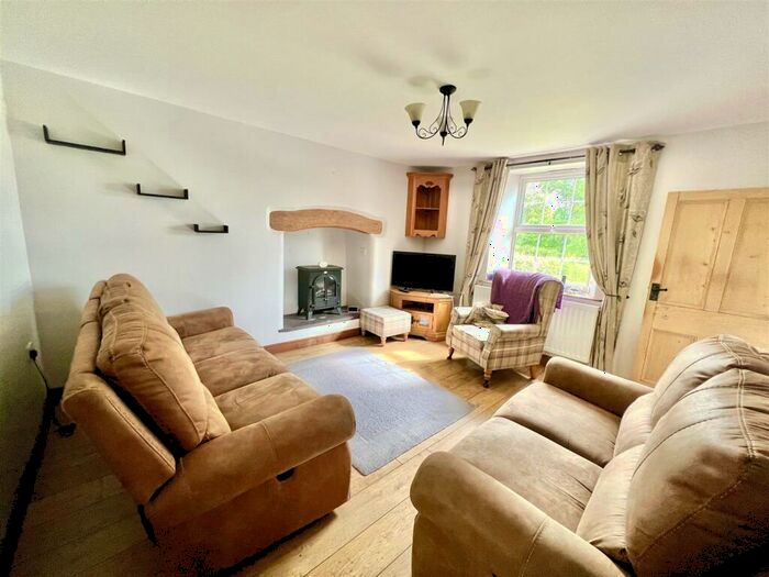 3 Bedroom Detached House For Sale In Llangernyw, LL22