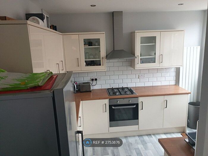 2 Bedroom Semi Detached House To Rent In Druridge Drive, Newcastle Upon Tyne, NE5