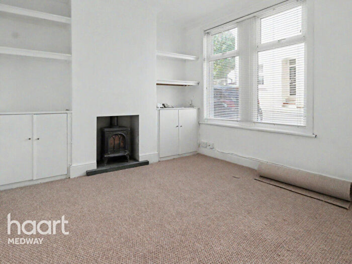 3 Bedroom Terraced House To Rent In Hone Street, Rochester, ME2