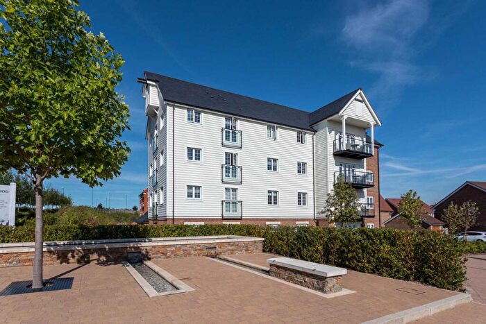 1 Bedroom Apartment To Rent In Harpers Lodge, Arundale Walk, Horsham, RH12