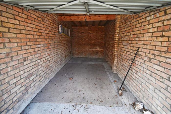 Garage / Parking To Rent In Amesbury Court, Launceston Road, Leicester, Wigston, LE18