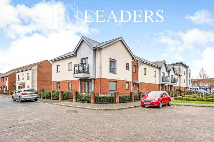 2 Bedroom Apartment For Sale In Foxtail Road, Waterlooville, Hampshire, PO7