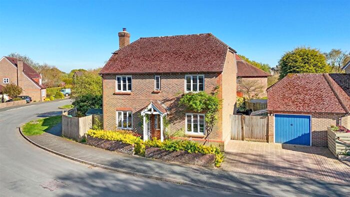 4 Bedroom Detached House For Sale In West Gate, Plumpton Green, Lewes, BN7
