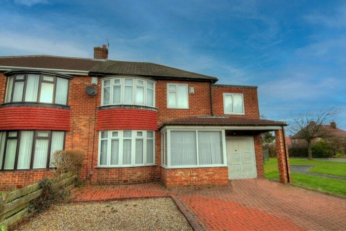 4 Bedroom Semi-Detached House To Rent In Langdon Road, Newcastle Upon Tyne, Tyne And Wear, NE5