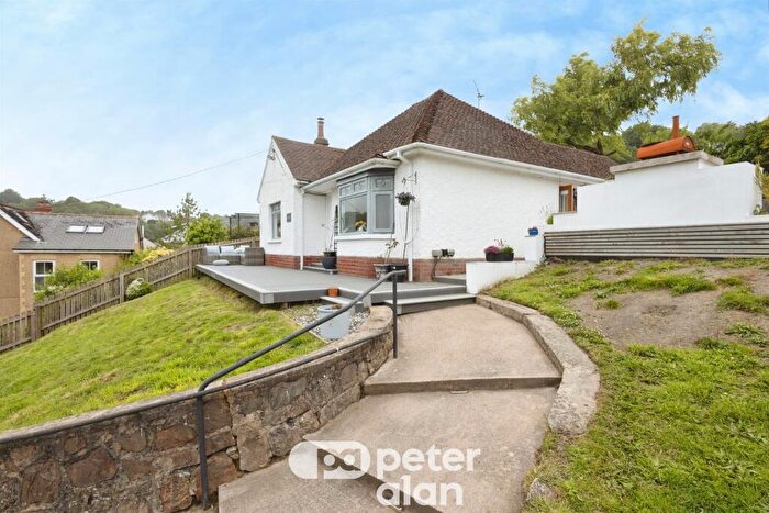 2 Bedroom Detached Bungalow For Sale In Viaduct Road, Garndiffaith, Pontypool, NP4