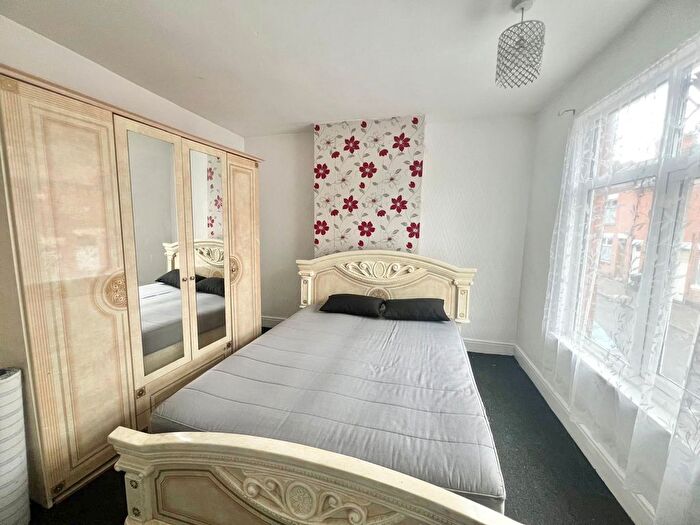 3 Bedroom Terraced House To Rent In Rowan Street, Leicester, LE3