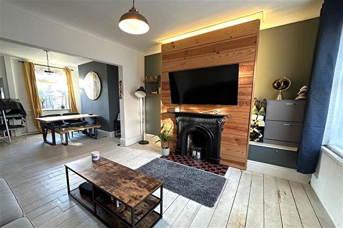 2 Bedroom Terraced House To Rent In Beaconsfield Road, Broadheath, Altrincham, WA14