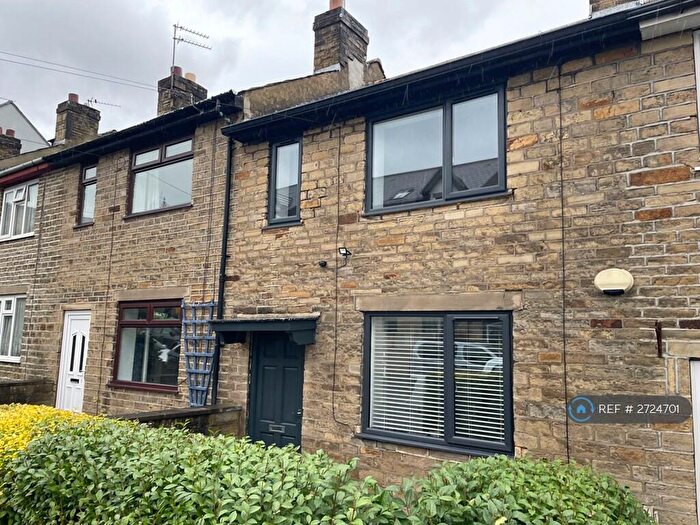 2 Bedroom Terraced House To Rent In Barran Street, Bingley, BD16