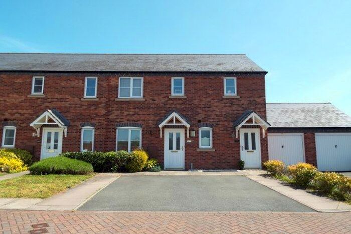 2 Bedroom Flat To Rent In Chesterfield Road, Lichfield, WS14