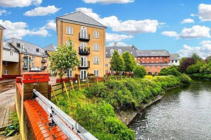 1 Bedroom Apartment For Sale In Grosvenor Place, Colchester, Essex, CO1