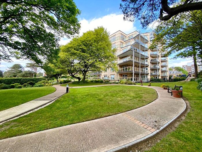2 Bedroom Flat For Sale In Bay View Gardens, B West Cliff Road, West Cliff, Bournemouth, BH2