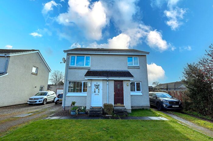 2 Bedroom Flat For Sale In Alder Place, Culloden, Inverness, IV2