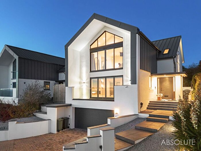 4 Bedroom Detached House For Sale In Fluder Hill, Kingskerswell, TQ12