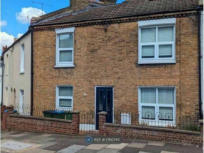 3 Bedroom Terraced House To Rent In Durham Rise, London, SE18