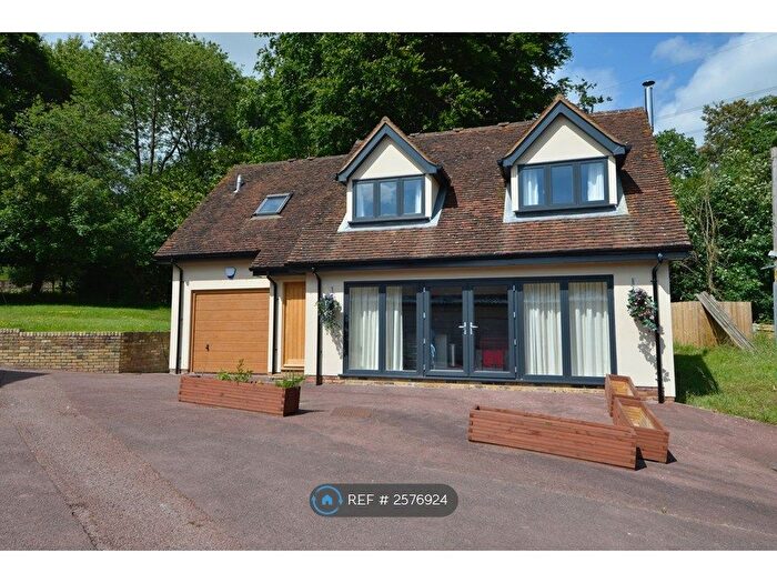 1 Bedroom Detached House To Rent In North Court, Pangbourne, Reading, RG8