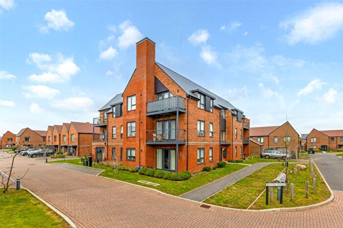 1 Bedroom Apartment For Sale In Padfoot Road, Godalming, Surrey, GU7