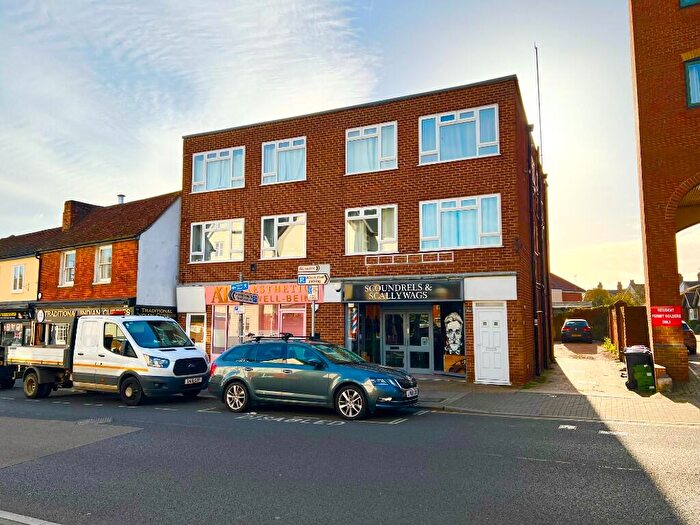 2 Bedroom Maisonette To Rent In High Street, Maldon, Essex, CM9