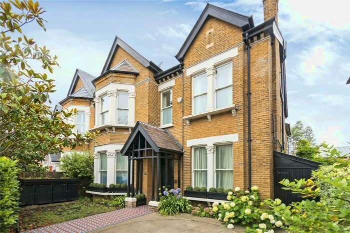 6 Bedroom Semi-Detached House To Rent In Upper Richmond Road West, East Sheen, London, SW14