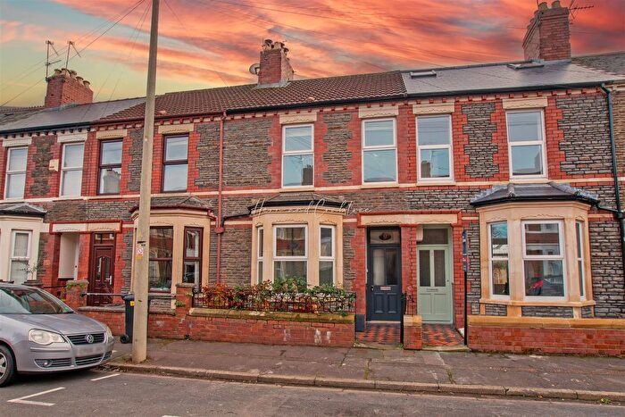 2 Bedroom Terraced House For Sale In Meadow Street, Pontcanna, Cardiff, CF11