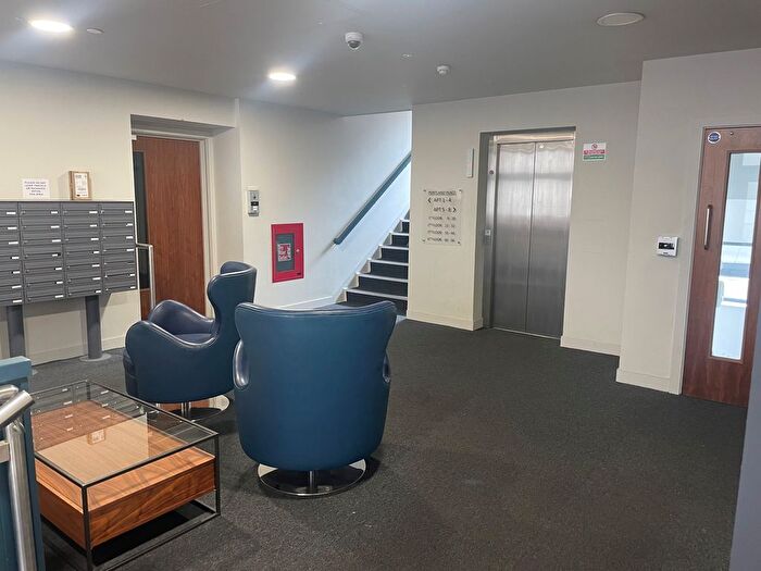 1 Bedroom Flat To Rent In Ogle Road, Southampton, SO14