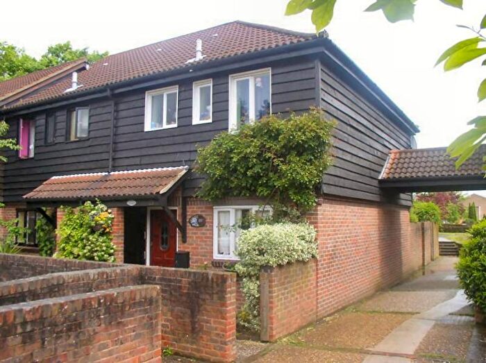 3 Bedroom Terraced House To Rent In Goldsworth Park, GU21