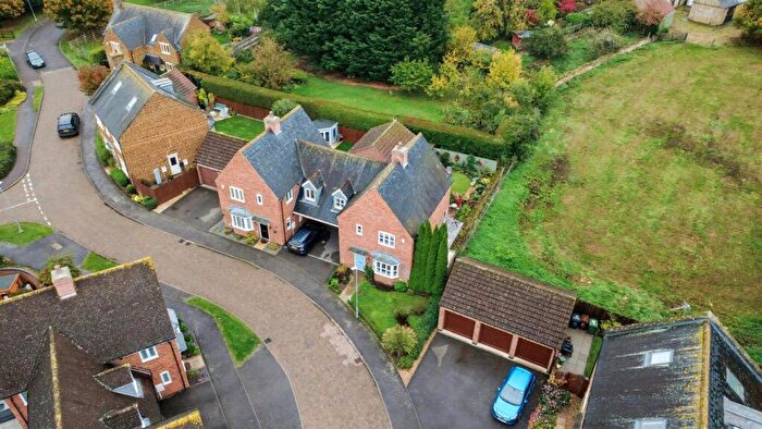 3 Bedroom Detached House For Sale In Glover Court, Middleton, LE16