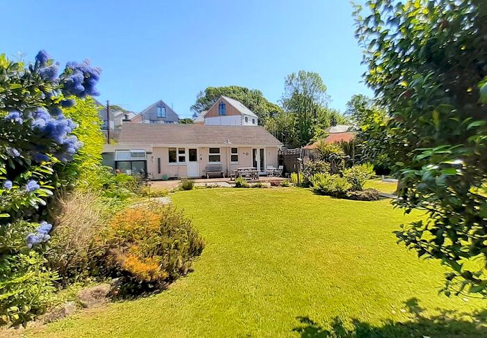 2 Bedroom Detached Bungalow For Sale In Gweek, Helston, TR12