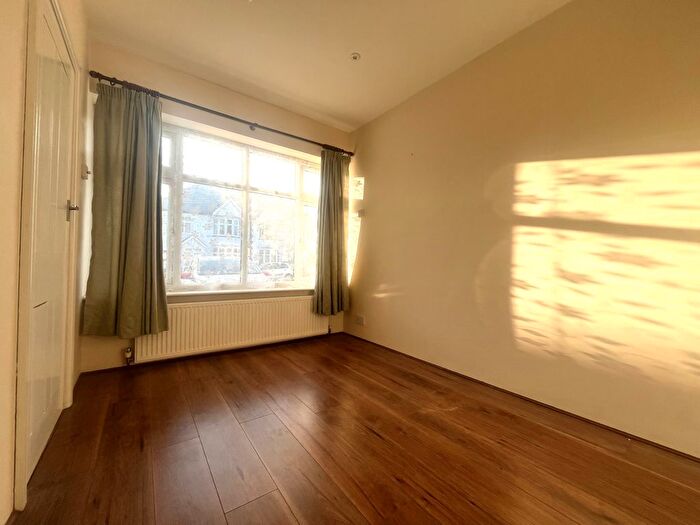 5 Bedroom Semi-Detached House To Rent In Harwood Avenue, Bromley, Kent, BR1