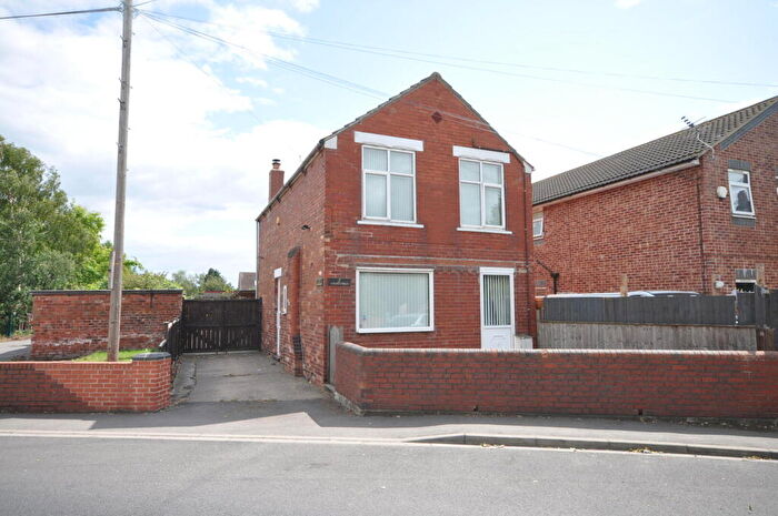 3 Bedroom Detached House For Sale In Field Road, Stainforth, Doncaster, DN7