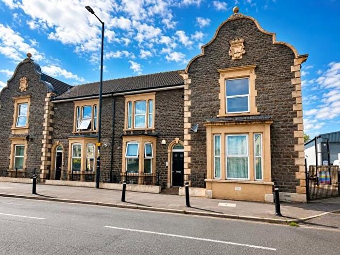 1 Bedroom Flat For Sale In Soundwell Road, Kingswood, Bristol, BS15