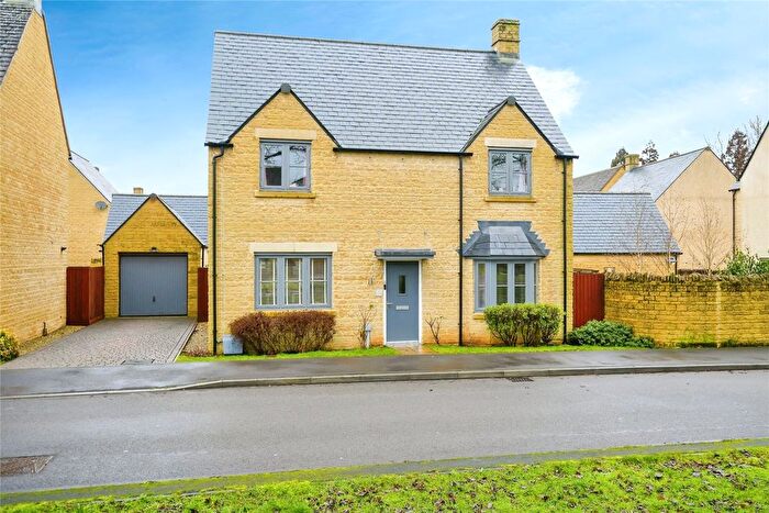 4 Bedroom Detached House For Sale In Upper Rissington, Gloucestershire, GL54