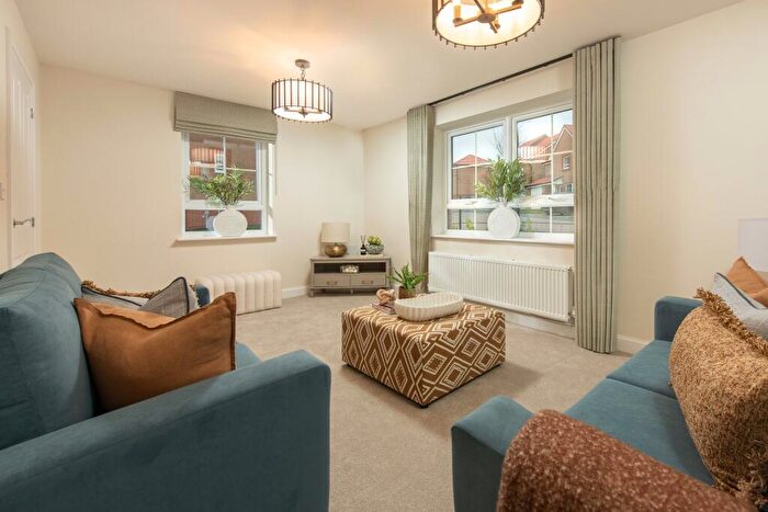 3 Bedroom Detached House For Sale In Burlow Road, Harpur Hill, High Peak, SK17