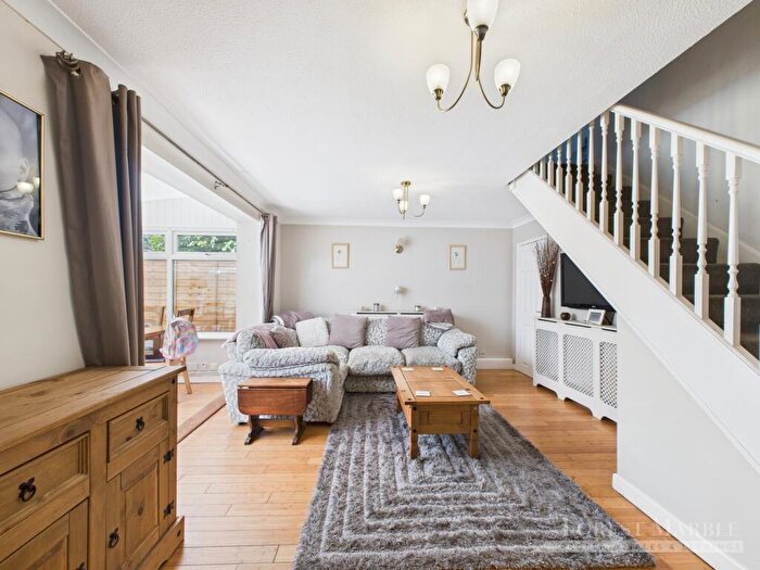 3 Bedroom Terraced House For Sale In Westwood Drive, Frome, BA11