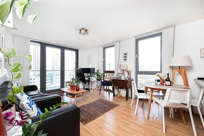 1 Bedroom Flat To Rent In Icona Point, Warton Road, London, E15