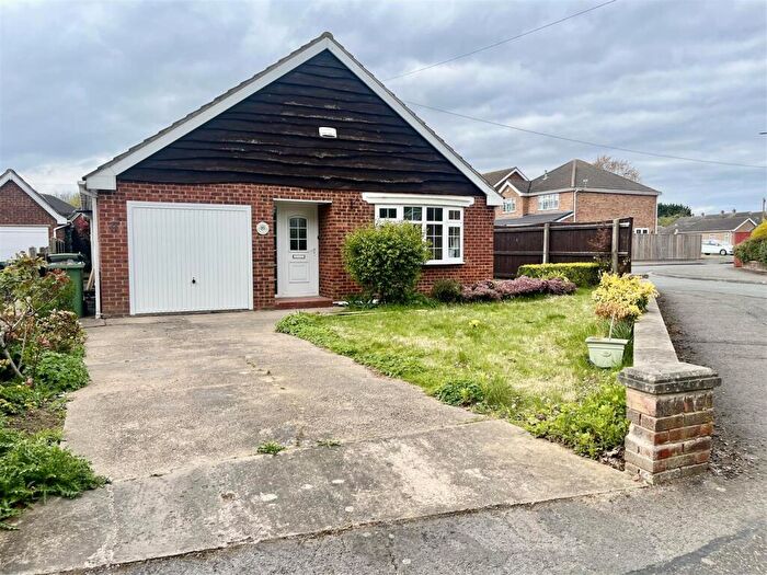 3 Bedroom Bungalow To Rent In Buck Beck Way, Cleethorpes, DN35