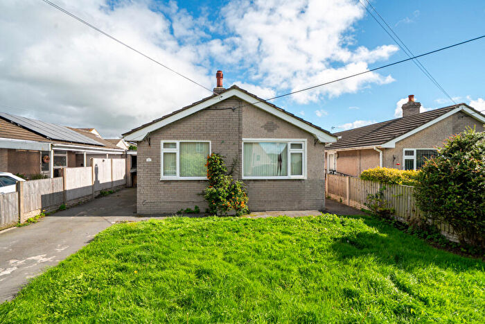 3 Bedroom Bungalow For Sale In Byron Street, Trelawnyd, LL18