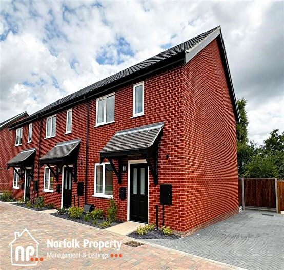 2 Bedroom Semi Detached House To Rent In Rackheath, NR13