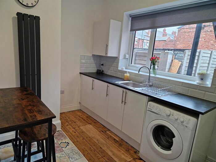 1 Bedroom House To Rent In Whitefield Terrace, Newcastle Upon Tyne, NE6