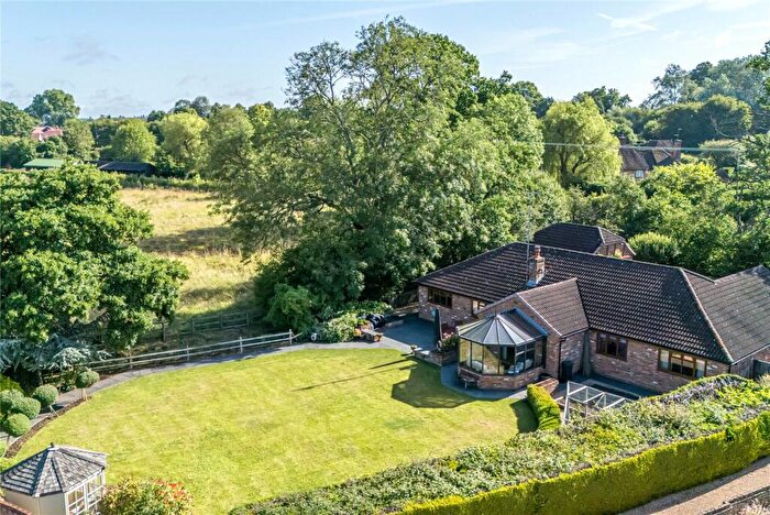 4 Bedroom Bungalow For Sale In Crondall Road, Fleet, GU51