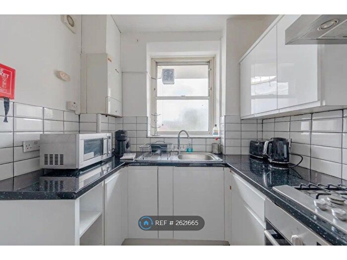 1 Bedroom Flat To Rent In Barnes House, London, NW1