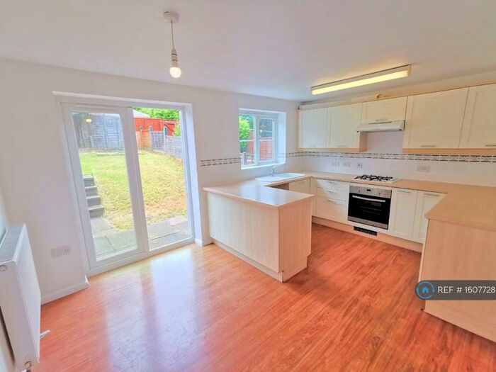 3 Bedroom Terraced House To Rent In Reaside Drive, Rednal, Birmingham, B45