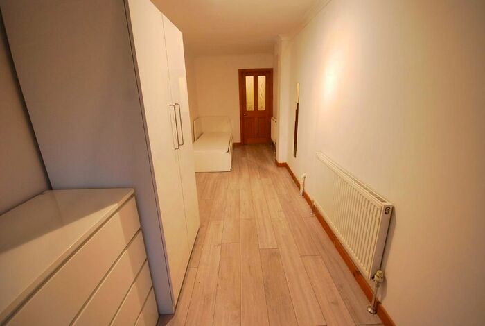 1 Bedroom Studio To Rent In Danethorpe Road, Wembley, Middlesex, HA0