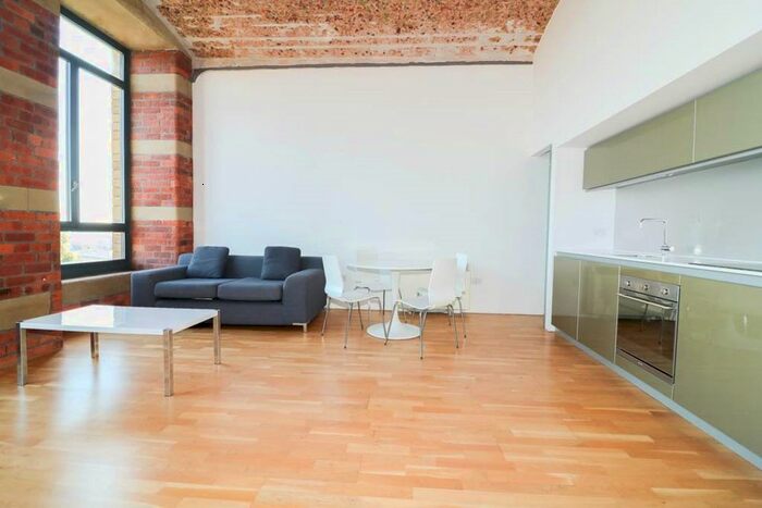 2 Bedroom Flat To Rent In Velvet Mill, Lister Mills, Bradford BD9