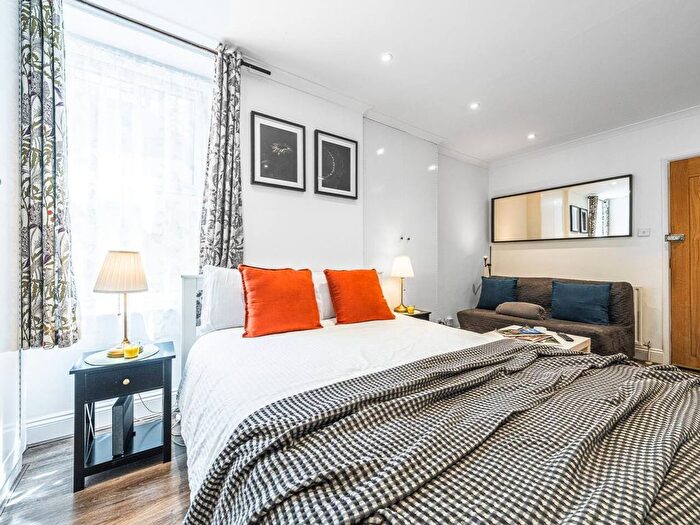 Studio To Rent In West Kensington, W14