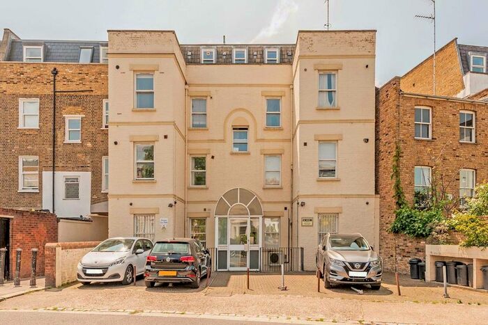 1 Bedroom Flat To Rent In Hofland Road, London, W14