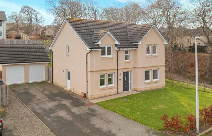 4 Bedroom Detached House For Sale In Earls Gate, Slackbuie, IV2