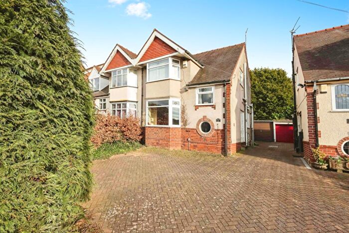 2 Bedroom Semi-Detached House For Sale In Chapelhouse Lane, Halesowen, B63