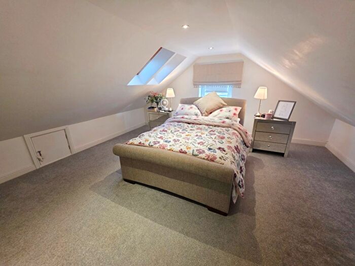 3 Bedroom Detached Bungalow For Sale In William Bradford Close, Austerfield, DN10