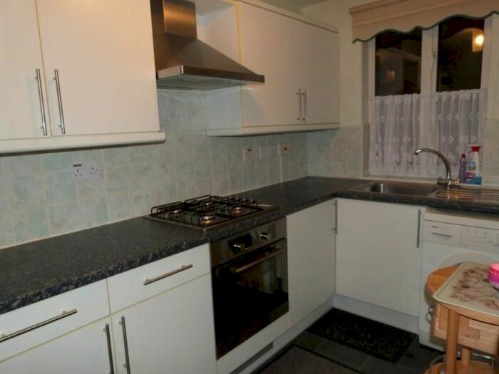 1 Bedroom Flat To Rent In Lawson Road, Enfield, EN3