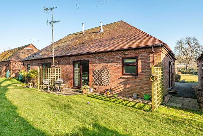 1 Bedroom Semi-Detached Bungalow For Sale In Bowling Court, Henley-On-Thames, RG9